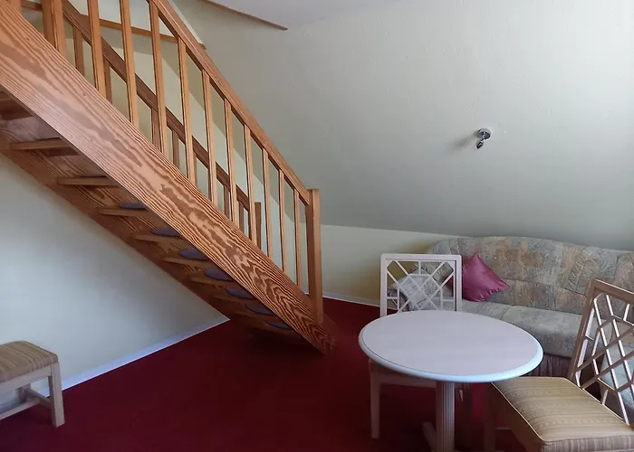 Konukevi Zum Rethberg 3*