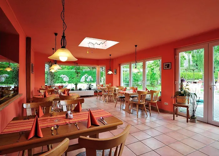 Konukevi Zum Rethberg 3*